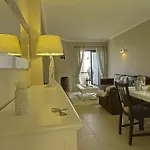 Апартаменти Passport Algarve *